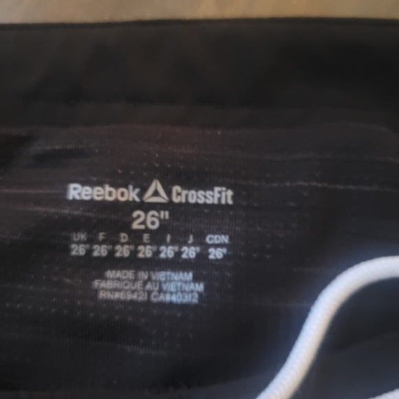 Reebok Crossfit Black Shorts Size 26" - Picture 2 of 6
